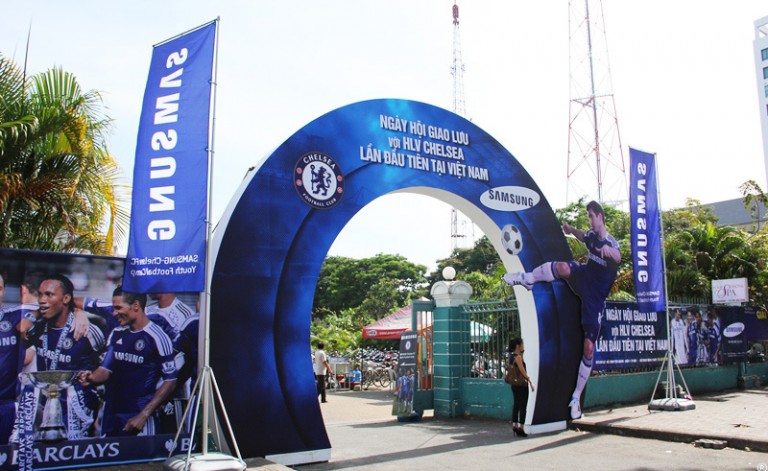 thiet-ke-thi-cong-cong-chao-event